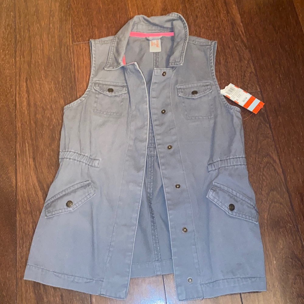 NWT Cat & Jack gray safari style vest size 7/8